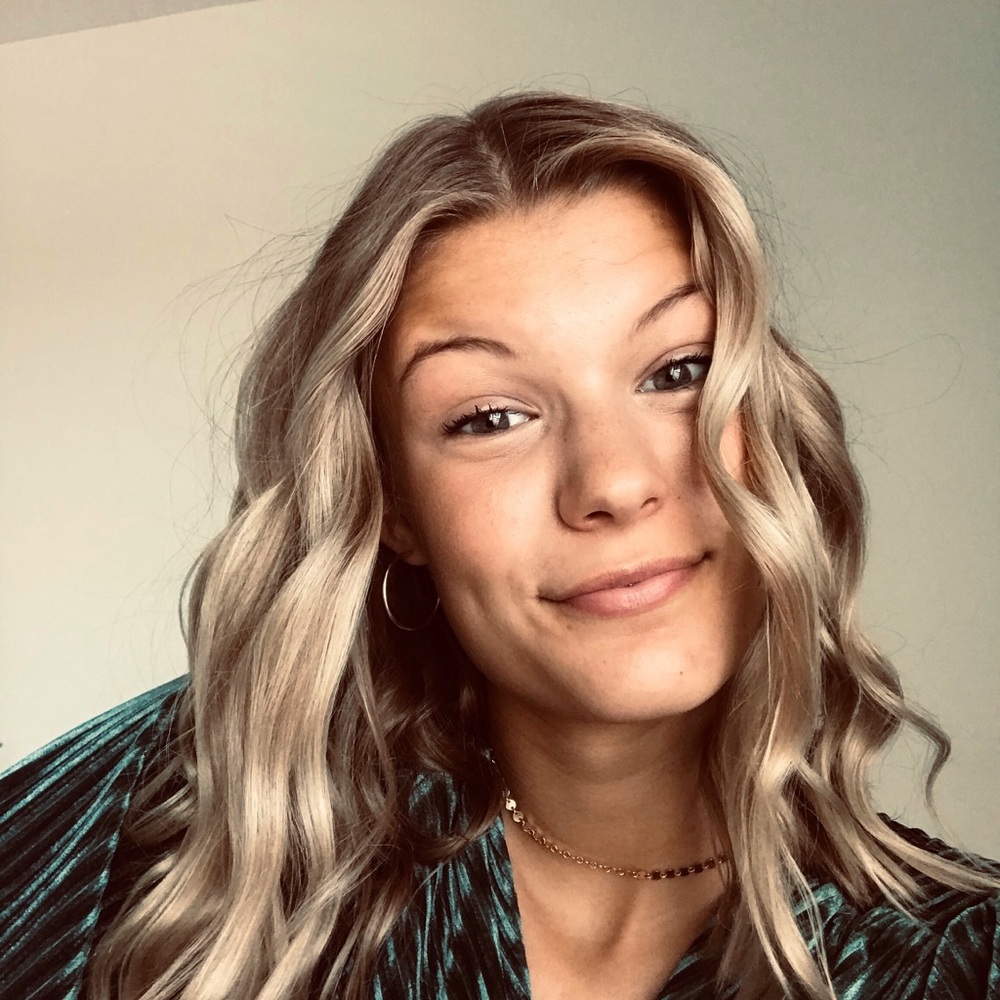 Meet your Posher, Jenna